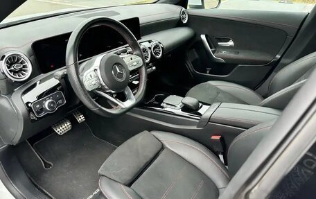 Mercedes-Benz CLA, 2022 год, 2 680 100 рублей, 9 фотография