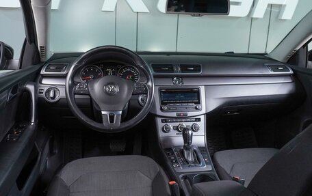 Volkswagen Passat B7, 2013 год, 1 365 000 рублей, 6 фотография