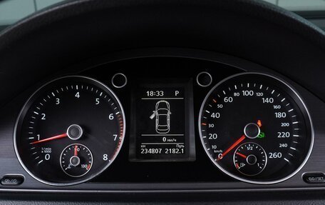 Volkswagen Passat B7, 2013 год, 1 365 000 рублей, 21 фотография