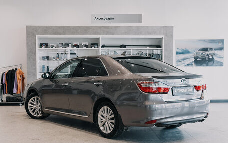Toyota Camry, 2015 год, 2 150 000 рублей, 5 фотография