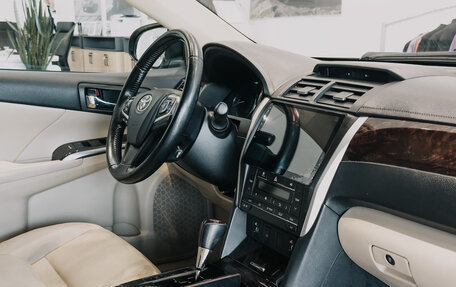 Toyota Camry, 2015 год, 2 150 000 рублей, 22 фотография