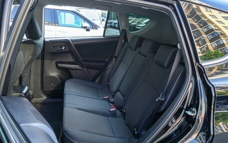 Toyota RAV4, 2016 год, 2 250 000 рублей, 9 фотография