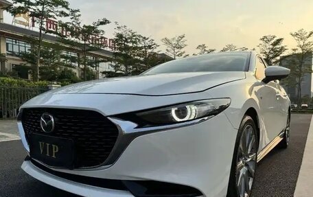 Mazda 3, 2023 год, 2 017 000 рублей, 2 фотография