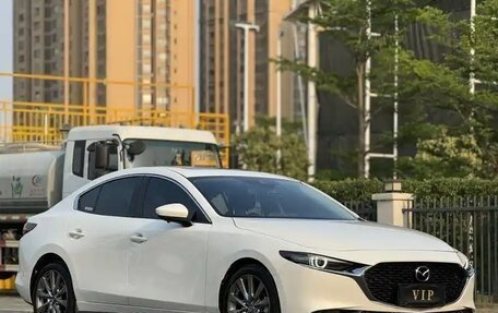 Mazda 3, 2023 год, 2 017 000 рублей, 4 фотография
