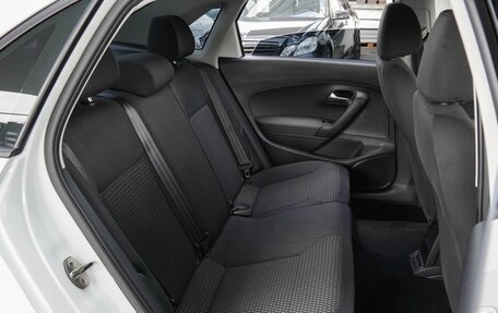 Volkswagen Polo VI (EU Market), 2013 год, 970 000 рублей, 7 фотография