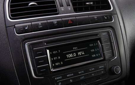 Volkswagen Polo VI (EU Market), 2013 год, 970 000 рублей, 14 фотография