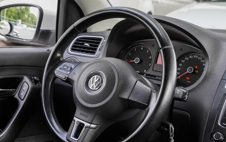 Volkswagen Polo VI (EU Market), 2013 год, 970 000 рублей, 16 фотография