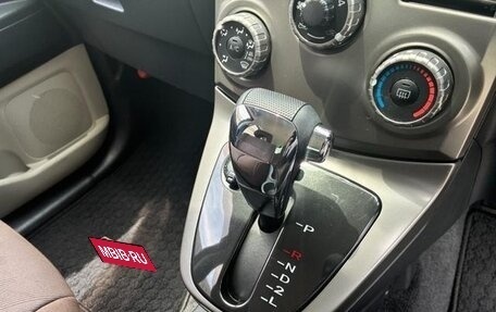 Toyota Rush II, 2015 год, 950 000 рублей, 15 фотография