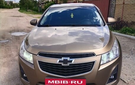 Chevrolet Cruze II, 2012 год, 900 000 рублей, 1 фотография