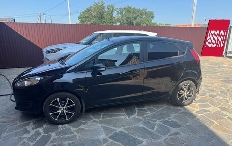 Ford Fiesta, 2016 год, 890 000 рублей, 2 фотография