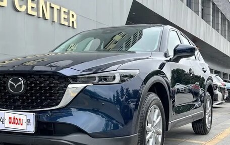 Mazda CX-5 II, 2024 год, 2 390 000 рублей, 2 фотография