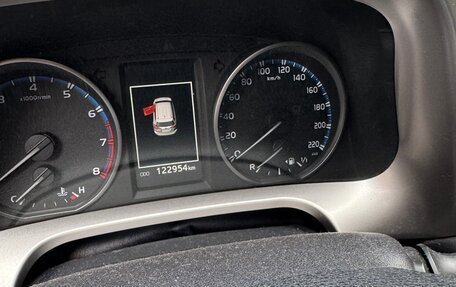 Toyota RAV4, 2016 год, 1 750 000 рублей, 10 фотография