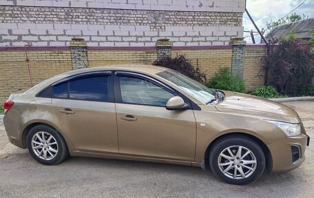 Chevrolet Cruze II, 2012 год, 900 000 рублей, 4 фотография