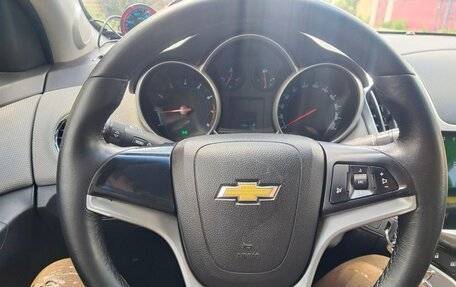Chevrolet Cruze II, 2012 год, 900 000 рублей, 13 фотография