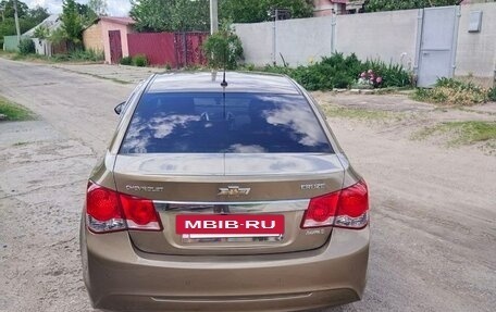 Chevrolet Cruze II, 2012 год, 900 000 рублей, 6 фотография