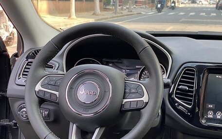 Jeep Compass II, 2021 год, 1 350 000 рублей, 15 фотография