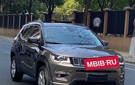 Jeep Compass II, 2021 год, 1 350 000 рублей, 2 фотография