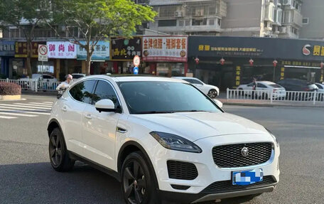 Jaguar E-Pace, 2021 год, 2 160 000 рублей, 3 фотография