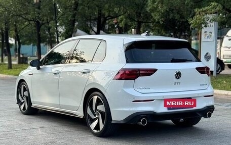 Volkswagen Golf GTI, 2021 год, 2 400 000 рублей, 6 фотография