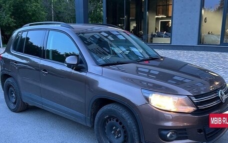 Volkswagen Tiguan I, 2015 год, 1 550 000 рублей, 3 фотография