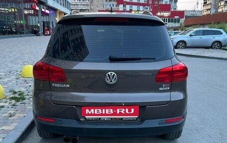 Volkswagen Tiguan I, 2015 год, 1 550 000 рублей, 5 фотография