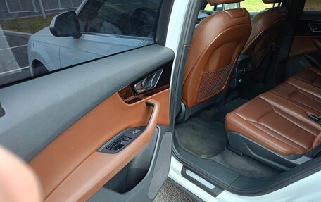 Audi Q7, 2016 год, 3 200 000 рублей, 14 фотография