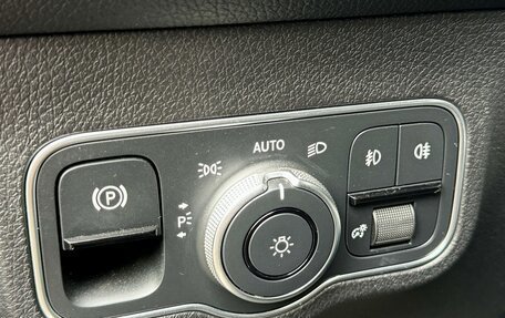 Mercedes-Benz GLB, 2023 год, 5 100 000 рублей, 13 фотография