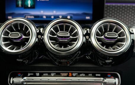 Mercedes-Benz GLB, 2023 год, 5 100 000 рублей, 20 фотография
