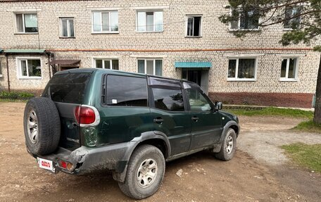 Nissan Terrano II рестайлинг, 2001 год, 620 000 рублей, 4 фотография
