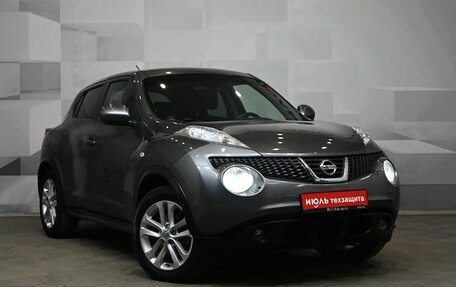 Nissan Juke II, 2011 год, 920 000 рублей, 2 фотография