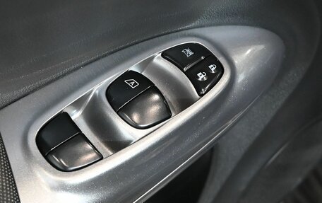 Nissan Juke II, 2011 год, 920 000 рублей, 13 фотография