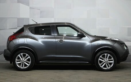 Nissan Juke II, 2011 год, 920 000 рублей, 9 фотография
