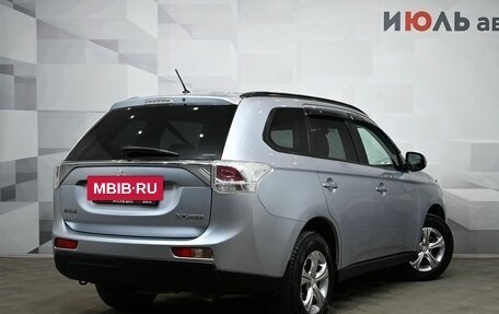 Mitsubishi Outlander III рестайлинг 3, 2012 год, 1 280 000 рублей, 7 фотография