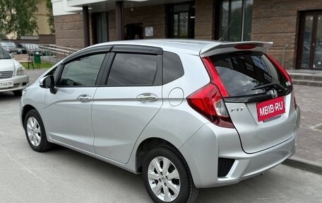 Honda Fit III, 2016 год, 1 100 000 рублей, 6 фотография