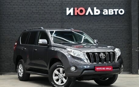 Toyota Land Cruiser Prado 150 рестайлинг 2, 2014 год, 3 600 000 рублей, 3 фотография
