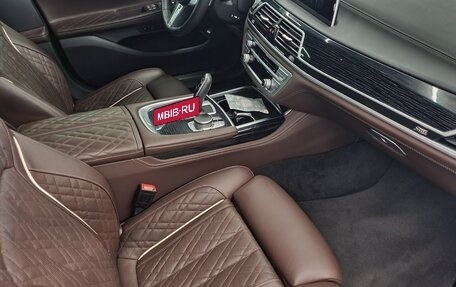 BMW 7 серия, 2022 год, 5 500 000 рублей, 11 фотография