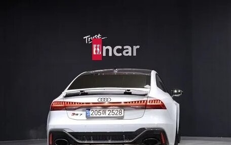 Audi RS 7, 2022 год, 11 840 333 рублей, 3 фотография