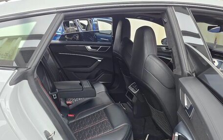 Audi RS 7, 2022 год, 11 840 333 рублей, 14 фотография