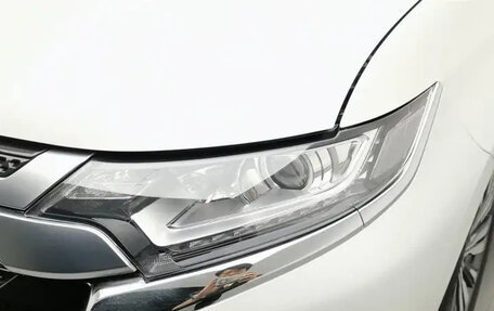 Mitsubishi Outlander III рестайлинг 3, 2021 год, 1 480 007 рублей, 5 фотография