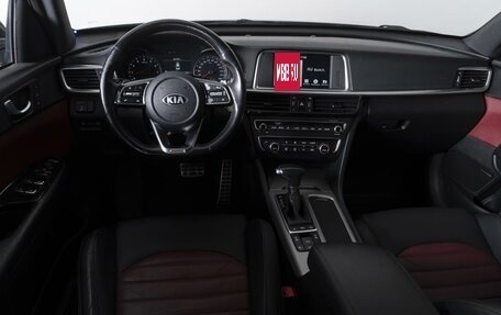KIA Optima IV, 2018 год, 2 199 000 рублей, 6 фотография
