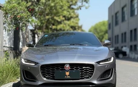 Jaguar F-Type I рестайлинг 2, 2020 год, 6 500 000 рублей, 2 фотография