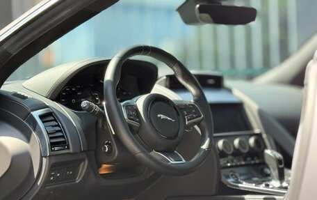 Jaguar F-Type I рестайлинг 2, 2020 год, 6 500 000 рублей, 8 фотография