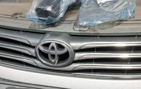 Toyota RAV4, 2011 год, 1 250 000 рублей, 11 фотография