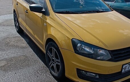 Volkswagen Polo VI (EU Market), 2019 год, 890 000 рублей, 4 фотография