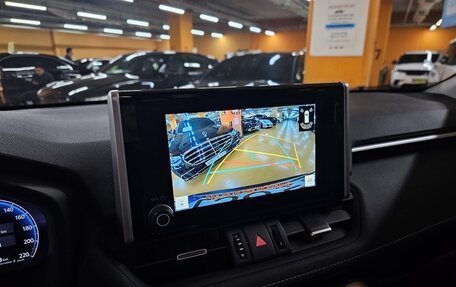 Toyota RAV4, 2022 год, 2 570 000 рублей, 12 фотография