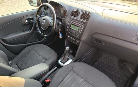 Volkswagen Polo VI (EU Market), 2015 год, 890 000 рублей, 8 фотография