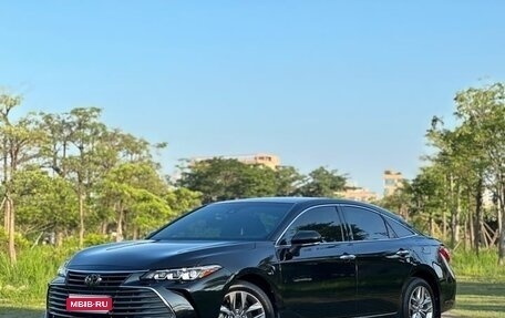 Toyota Avalon, 2021 год, 2 200 000 рублей, 1 фотография