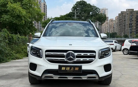 Mercedes-Benz GLB, 2020 год, 2 200 000 рублей, 2 фотография