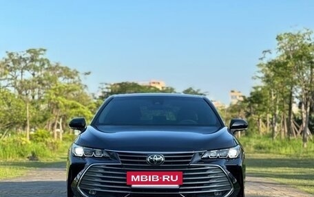 Toyota Avalon, 2021 год, 2 200 000 рублей, 2 фотография