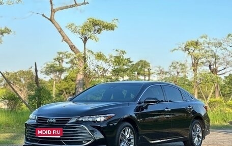 Toyota Avalon, 2021 год, 2 200 000 рублей, 3 фотография